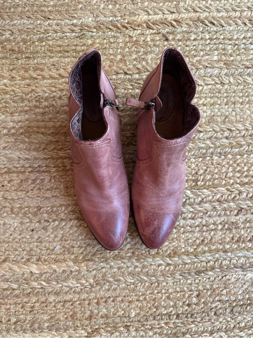 Women’s Ariat brown leather ankle boots - Picture 2 of 9